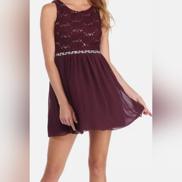 SPEECHLESS Barbiecore Plum Sequin Lace Sleeveless Party Dress(#51) - Picture 14 of 15
